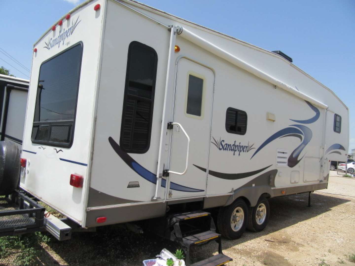 2004 sandpiper travel trailer for sale
