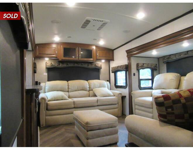 2017 Jayco North Point 387RDFS Fifth Wheel at My RV Texas STOCK# 387 Photo 19