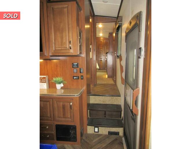 2017 Jayco North Point 387RDFS Fifth Wheel at My RV Texas STOCK# 387 Photo 43